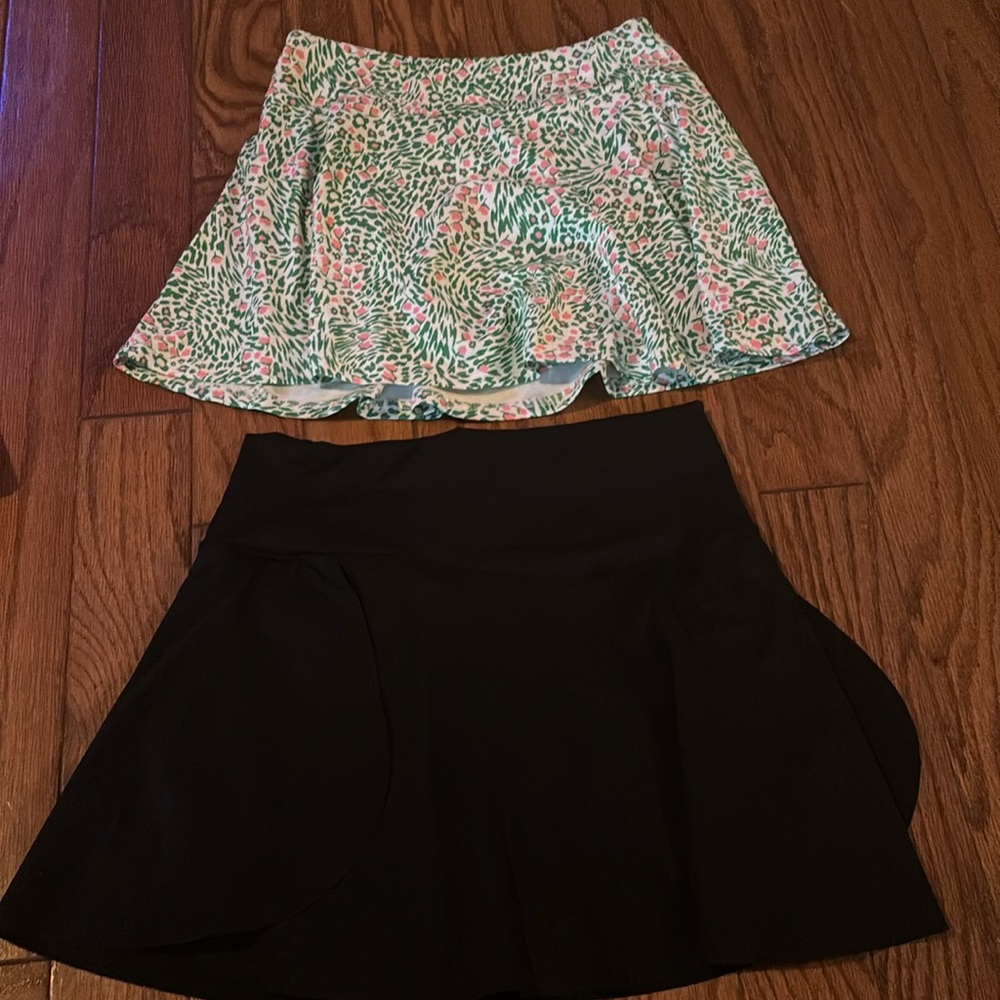 2 skorts